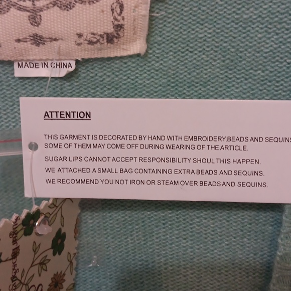 NWT Sugar Lips - Picture 4 of 5